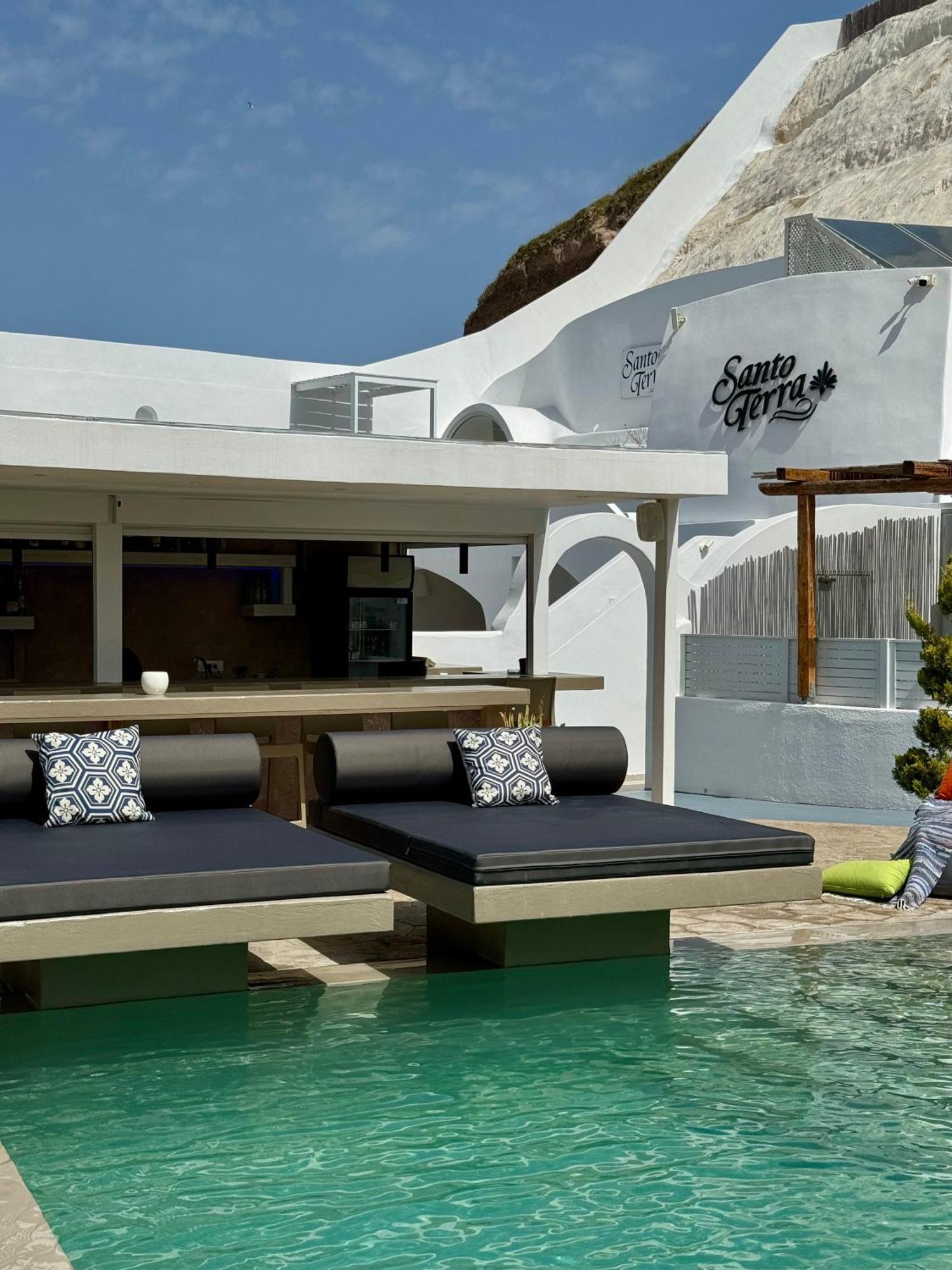 Santoterra Antigua Suites Karterados  Exterior foto